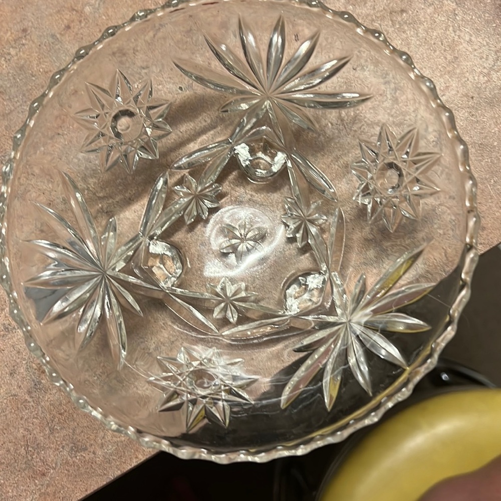 Vintage Anchor Hawking Pressed crystal glass candy/peanut dish/bowl